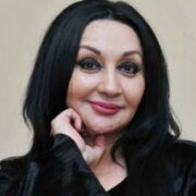 Naibə Allahverdiyeva da plastik əməmliyyat etdirəcək