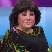 «Qırılan ümidlərin səsi qulaq batırır» — Flora Kərimova