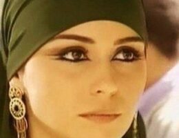 «Klon»un aktrisası Hadedən Ukraynadakı müharibəyə etiraz — FOTO