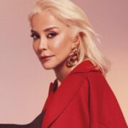 İradənin sarı saçları bəyənilmədi — Foto