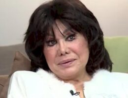 Flora Kərimova Rübabə Muradovanın vəfat edən qızını yad etdi