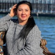 «Restorana zəng edib ki, kobud şairəni niyə dəvət edirsiz?»