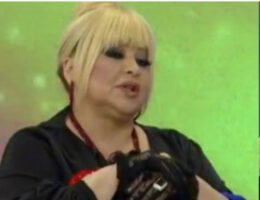 Efirdə yaş mübahisəsi — Mətanət İsgəndərli əsəbiləşdi