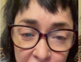 Qızı Ukraynada olan müğənni üsyan etdi