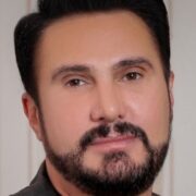 “Xanımım və oğlun Moskvada qalıb” — Nadir Qafarzadə