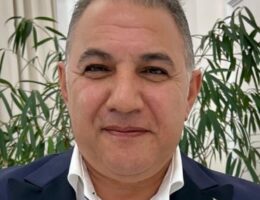 «Müğənnilərin 2 evi, avtomobilləri və bağı var»