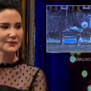 Azərbaycanlı aparıcını çəkiliş zamanı arı sancdı — VİDEO