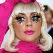 Ledi Qaqa rusları təhqir etdi — «Axmaqdırlar»