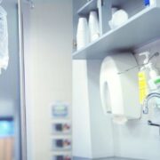 “Büllur” klinikası cərimələndi