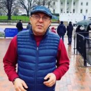 Elarizin Amerikadan paylaşdığı video maraq oyatdı