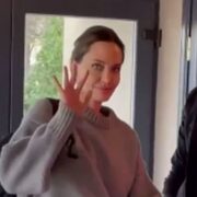 Ancelina Coli dəstək üçün müharibənin getdiyi Ukraynada — VİDEO