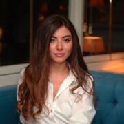 Aysel Əlizadə yaxtada istirahət görüntülərini paylaşdı — VİDEO