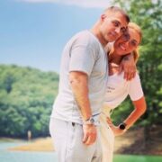 Xoşqədəm həyat yoldaşı Doğuş ilə — YENİ FOTO