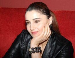 «Kişi üzünə plastik əməliyyat etdirməməlidir»