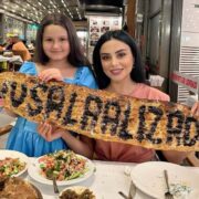 Vüsalə Əlizadənin qızı Diləklə istirahətindən GÖRÜNTÜLƏR — FOTO