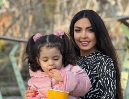 Vəfa Şərifova hamilədir