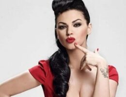 Tanınmış müğənni intim həyatı barədə: “Sevişdiyim ən maraqlı yerlərdən biri ora olub»