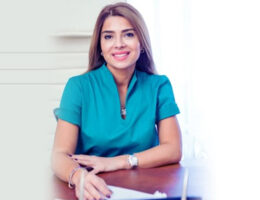 Süni mayalanması iki dəfə uğursuz alınan qadın həkimdən 8 500 manatını istəyir — Qalmaqal