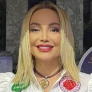 «Bakıya qayıdanda amulet boynumda ikiyə bölünüb»