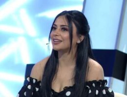 Aparıcı Vüsalə bacısının mədəsi ilə şəkil paylaşdı: «Özünü daha xoşbəxt hiss edir» — FOTO