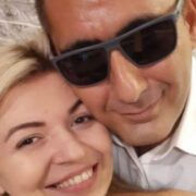 Zümrüd Qasımova boşanır?