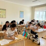 “Nar”ın dəstəyilə 10 abituriyent tələbə adını qazandı