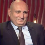 “Böyük partiyaların normal siyasi savadı olan sədri belə yoxdur” — Partiya sədri