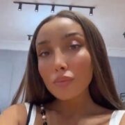 «Kişi kimi fikirləş, özünü xanım kimi apar»