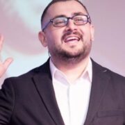 «Psixoloqlar boş adamları qaza gətirir»