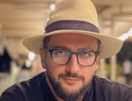 «Abbas, üstümə gəlməməliydin, bilirsən əjdahayam»