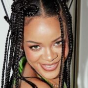 Rihanna bunu 5 ildən sonra ilk dəfə edəcək￼