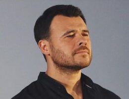 Emin Ağalarovdan Ordumuza dəstək paylaşımı — VİDEO