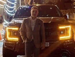 Rüfət Axundovun yeni avtomobili — Foto
