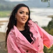 Azərbaycanda müğənninin evindən 2 min manatını görün kim oğurlayıb — FOTO