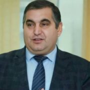 Rəqsanənin əri, Minanın keçmiş əri, xalqın dərd-səri…