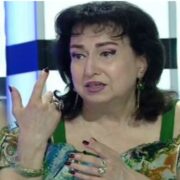 «Həyat yoldaşımdan daha çox qazanırdım»