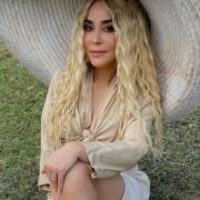 İradə İbrahimova fərqli görünüşdə — Foto