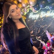 Rəqsanənin qızı Yağmurdan YENİ FOTO