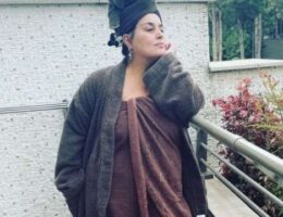 Elza Seyidcahan hamam xələtində şəkillər çəkdirdi