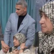 Küçələrdə böyüyən Doğuşun anası canlı efirdə