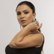 «Söz-söhbətə görə 200 mindən imtina etdim»