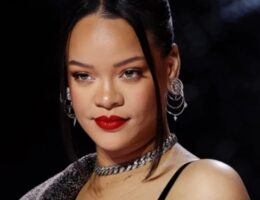 Rihanna bunu bacaran ilk qadın müğənni oldu