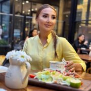 Aytəkinin yeni görünüşü — Foto