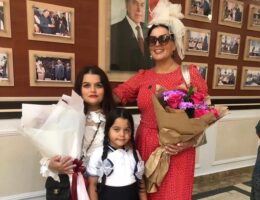 Elzanın qızından ağır sözlər: “Naxələf murdarlar!“