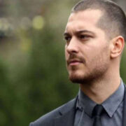 Çağatay Ulusoyun hər serial üçün aldığı pul dodaq uçuqlatdı