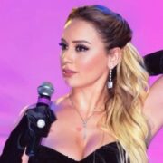 «O nəinki, başını sinəmin, əlini başımın üstünə də qoya bilər» — Roza