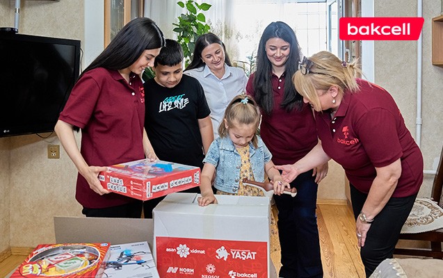 “Bakcell” “YAŞAT” Fondunun “Hədiyyə Karvanı” layihəsinə qoşuldu — Fotolar