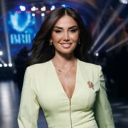 «Mənimlə olan adam yazıqdır»