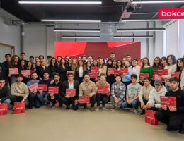 “Bakcell” və “Peerstack Academy” “The Tech Builders” layihəsinə start verib