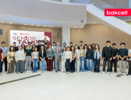 Bakcell-in baş icraçı direktoru ADA Universitetinin tələbələri ilə görüşüb
